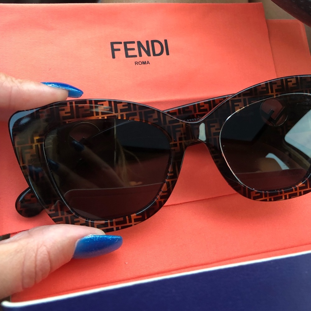 F is For Fendi Cat eye Sunglasses #Fendi #designer